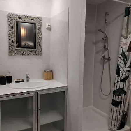 Pied-a-terre Ciotaden Daire *