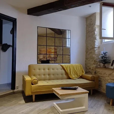 Pied-a-terre Ciotaden דירה *